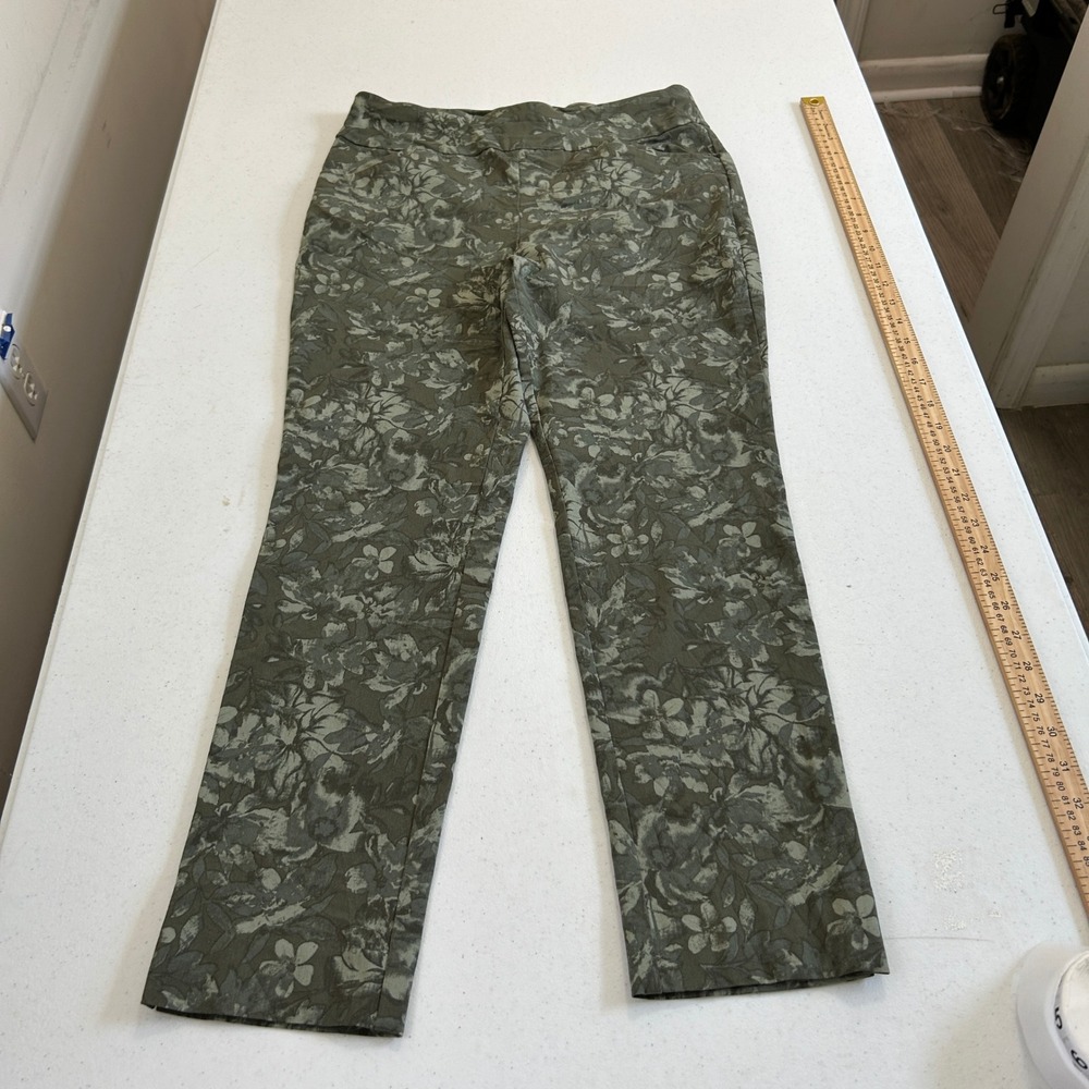 Chicos Perfect Stretch Olive Green Floral Ankle Pants Size 0.5 Slim Straight